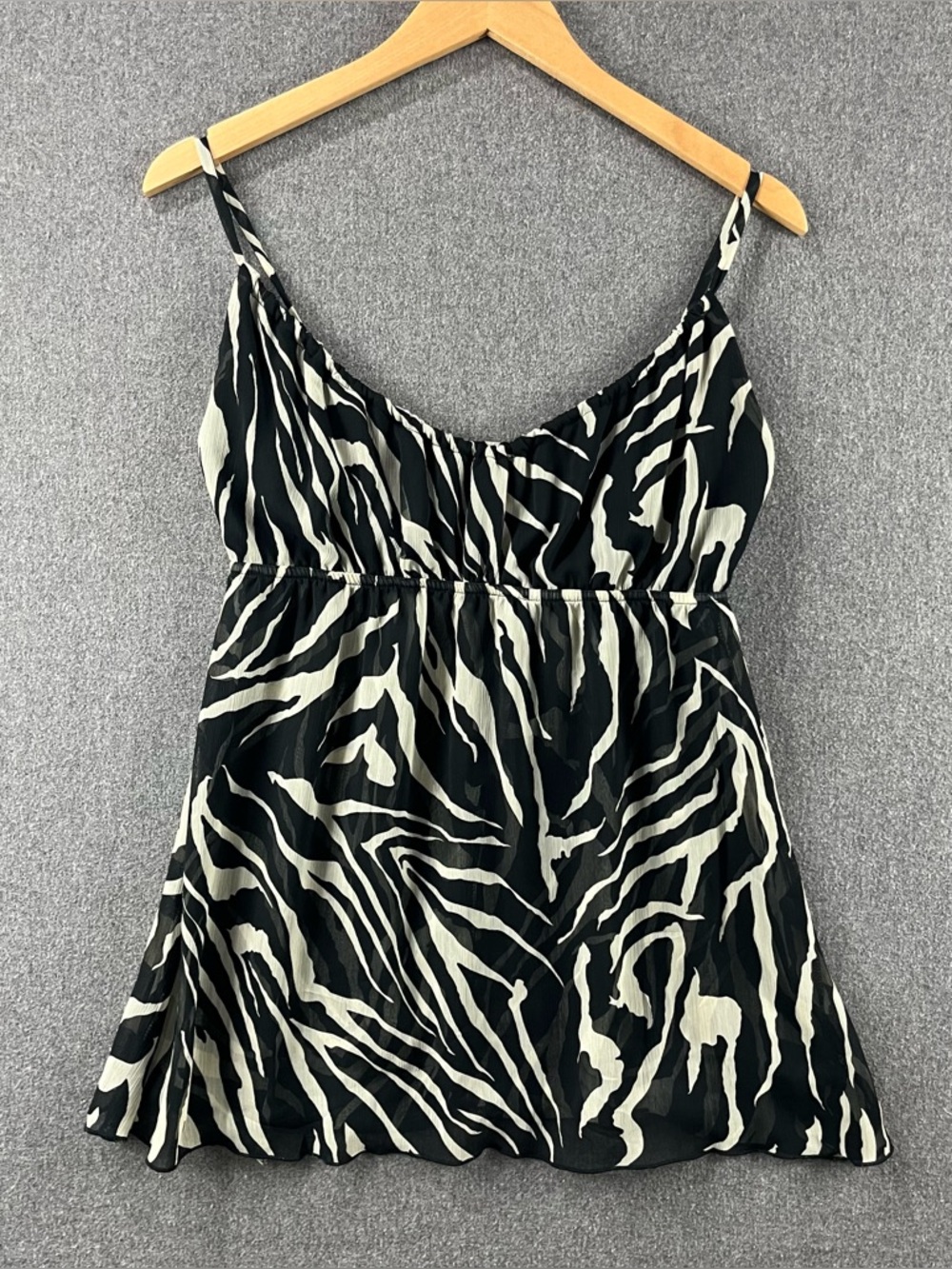 IZ Byer Flowy Drawstring Neck line Cami Top Boho Y2K M